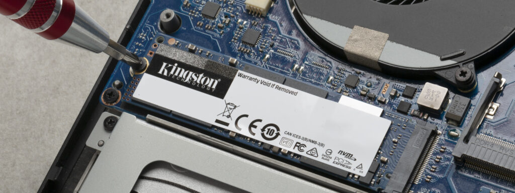 Instalar um SSD M.2 Instalar um SSD M.2